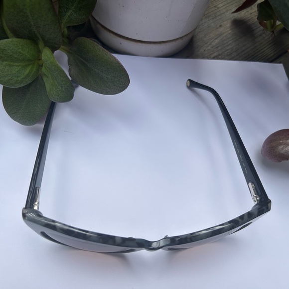 🔥 MOVING SALE Ted Baker London Women's Cat Eye Sunglasses NWOT - Picture 4 of 7